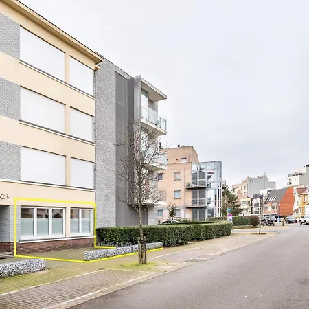 Apartment In Near The Sea, Cleaning Included